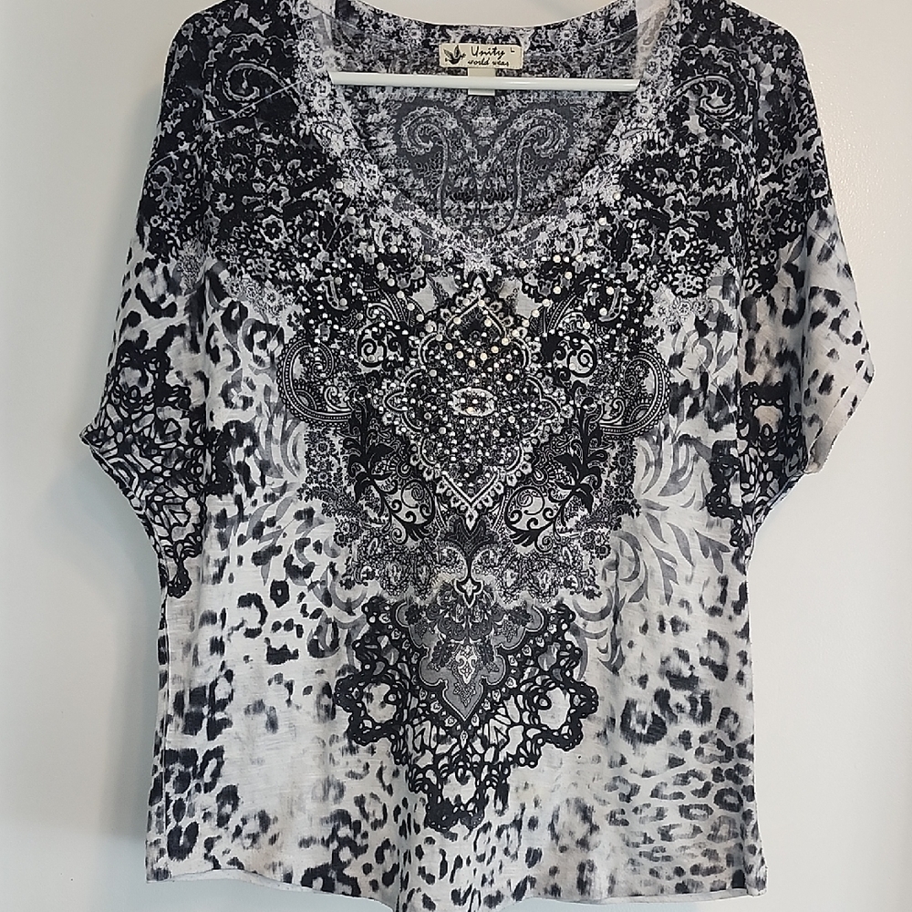 Unity World Wear Black and White Patterned Women's Top With Sequins